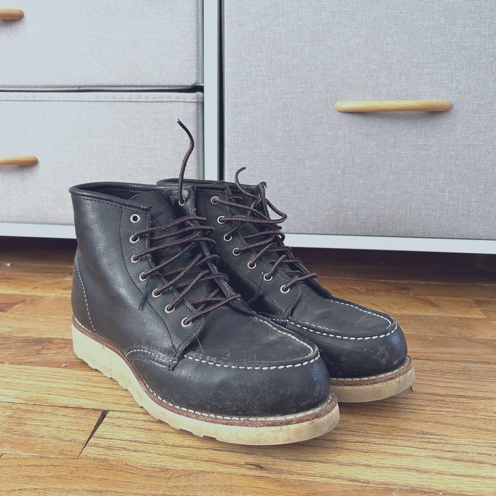 W's Red Wing Heritage 6" Classic Moc